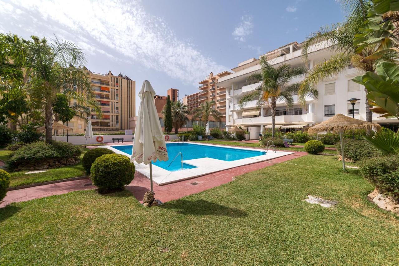 Iloftmalaga Atico Carihuela Apartment Torremolinos Luaran gambar