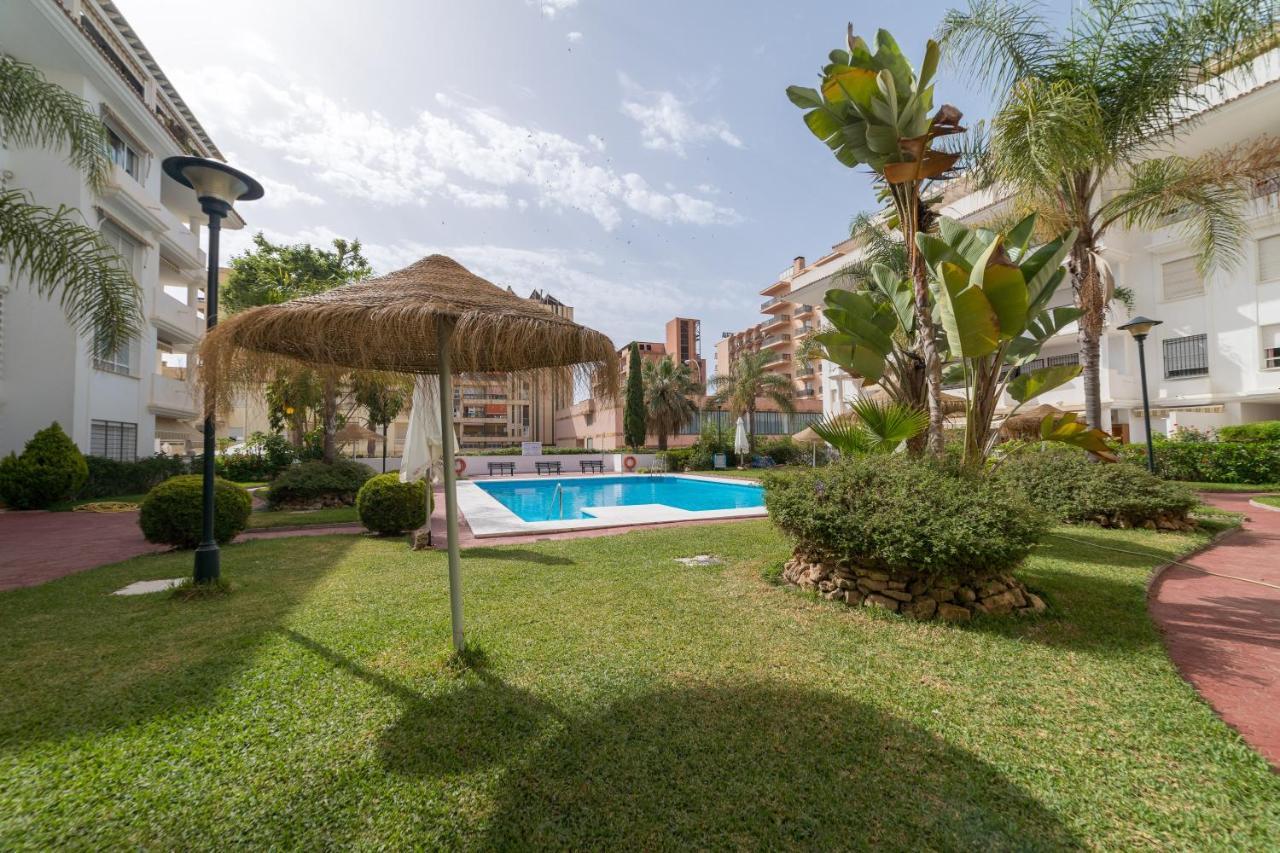 Iloftmalaga Atico Carihuela Apartment Torremolinos Luaran gambar
