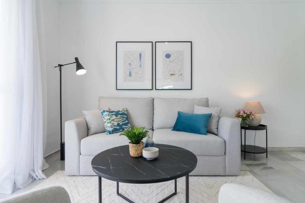 Iloftmalaga Atico Carihuela Apartment Torremolinos Luaran gambar